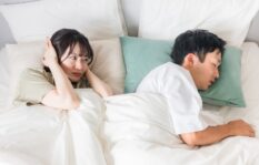 夫が寝言で知らない女性の名前を発したら浮気・不倫か？