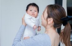 里帰り中に夫が浮気？