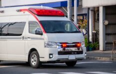 夫が女性と一緒に緊急搬送！まさか浮気・不倫？